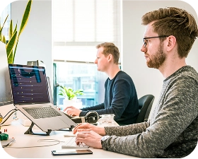 Спільна робота в сучасному офісі